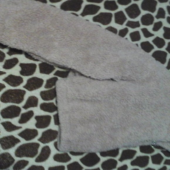 Timing sweater - Picture 7 of 7